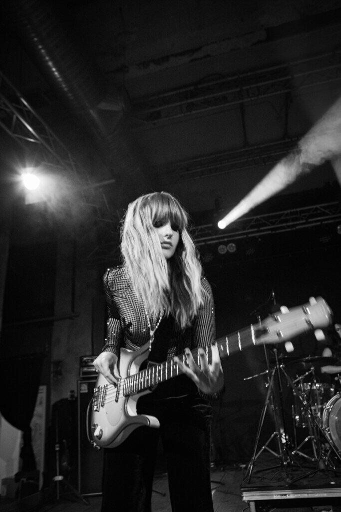 Victoria De Angelis, Måneskin Band